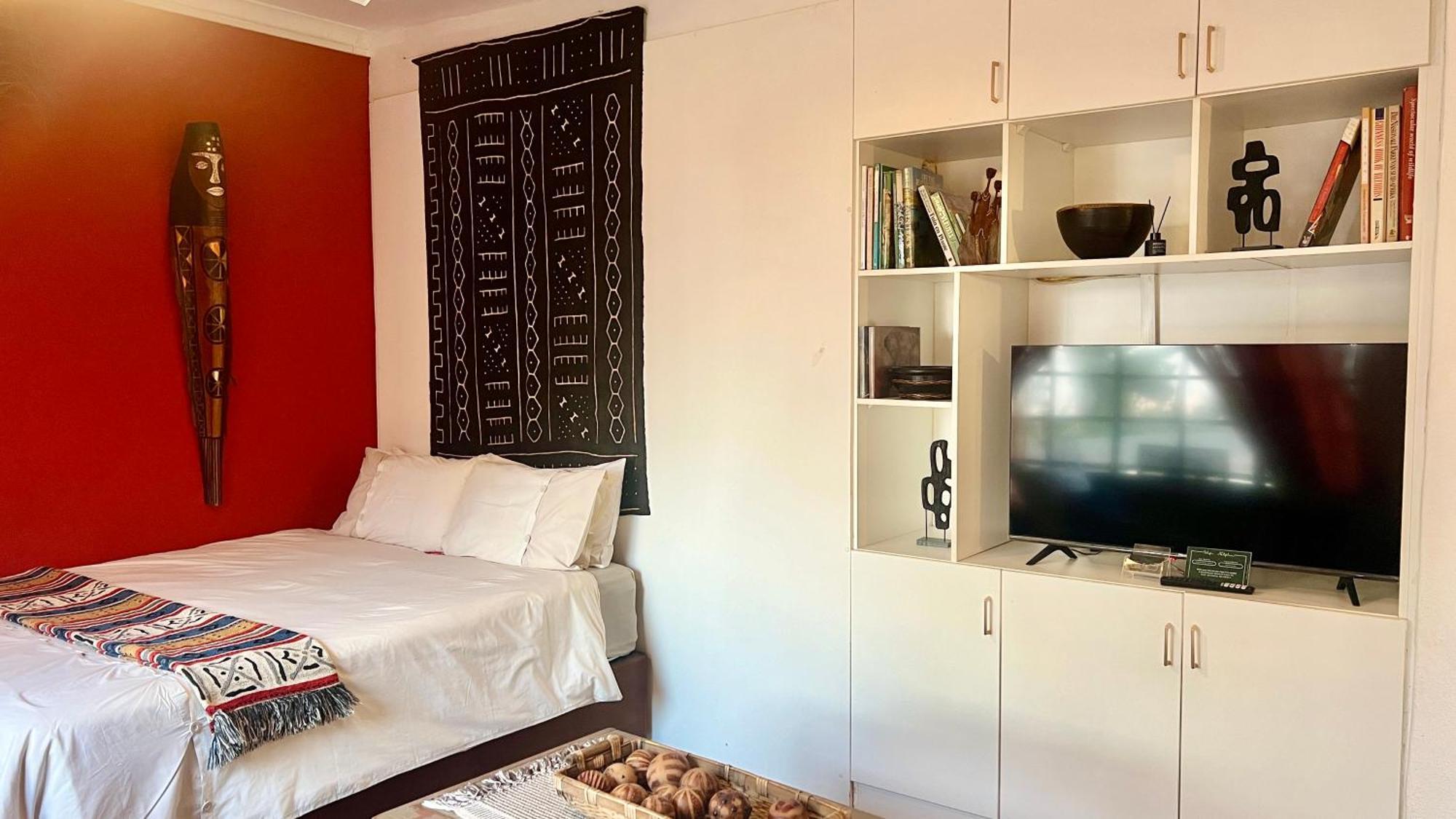 Loerieroep Estate - Mountainview Selfcatering Accommodation Nelspruit ネルスプロイト エクステリア 写真