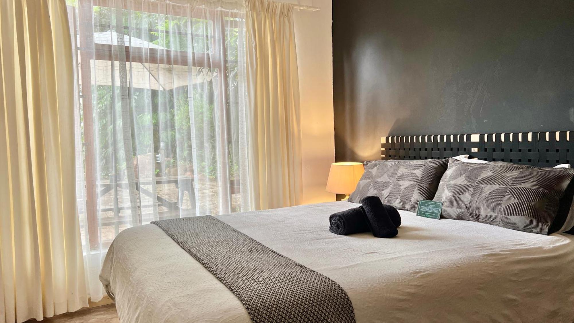 Loerieroep Estate - Mountainview Selfcatering Accommodation Nelspruit ネルスプロイト エクステリア 写真