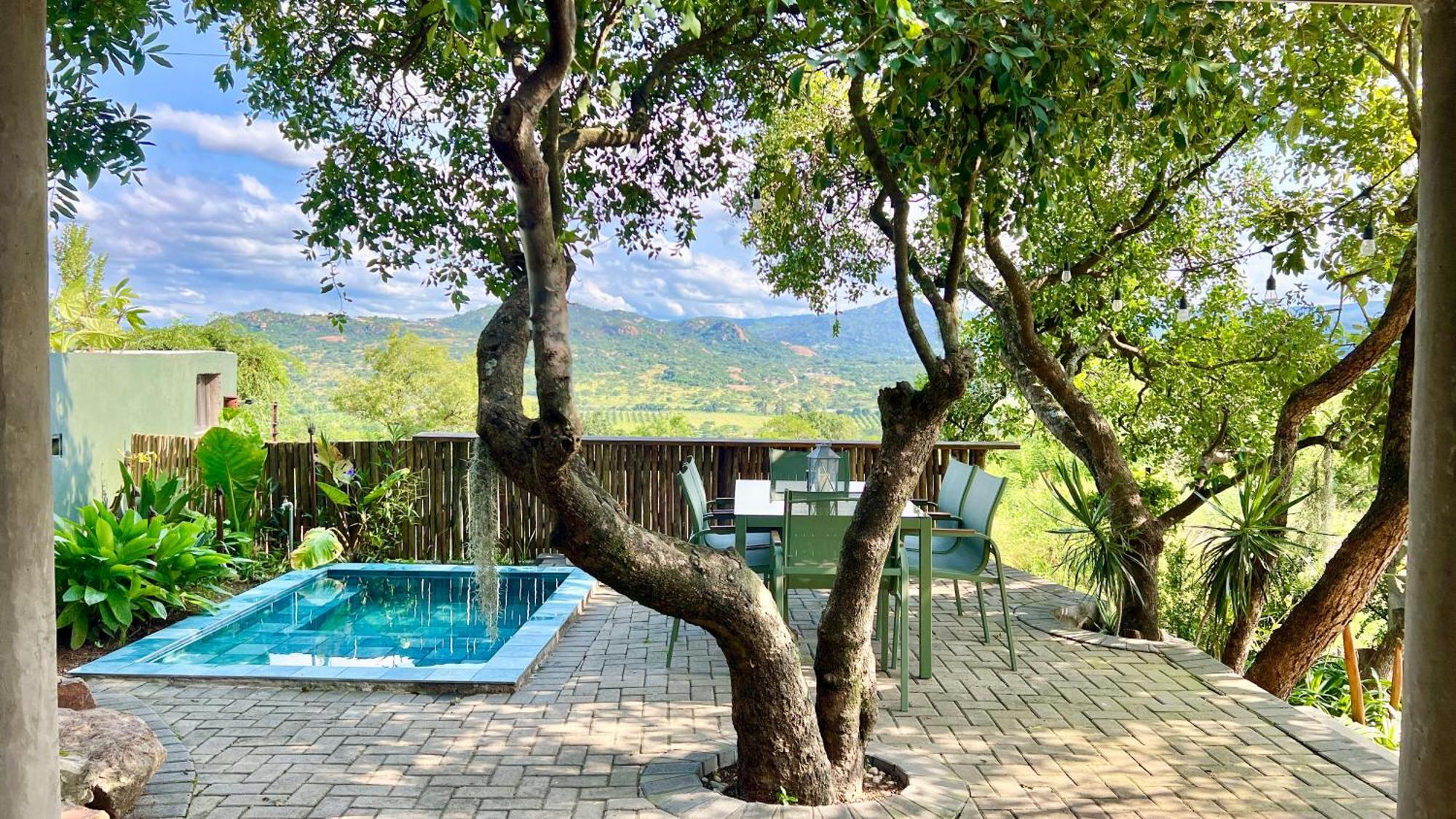Loerieroep Estate - Mountainview Selfcatering Accommodation Nelspruit ネルスプロイト エクステリア 写真