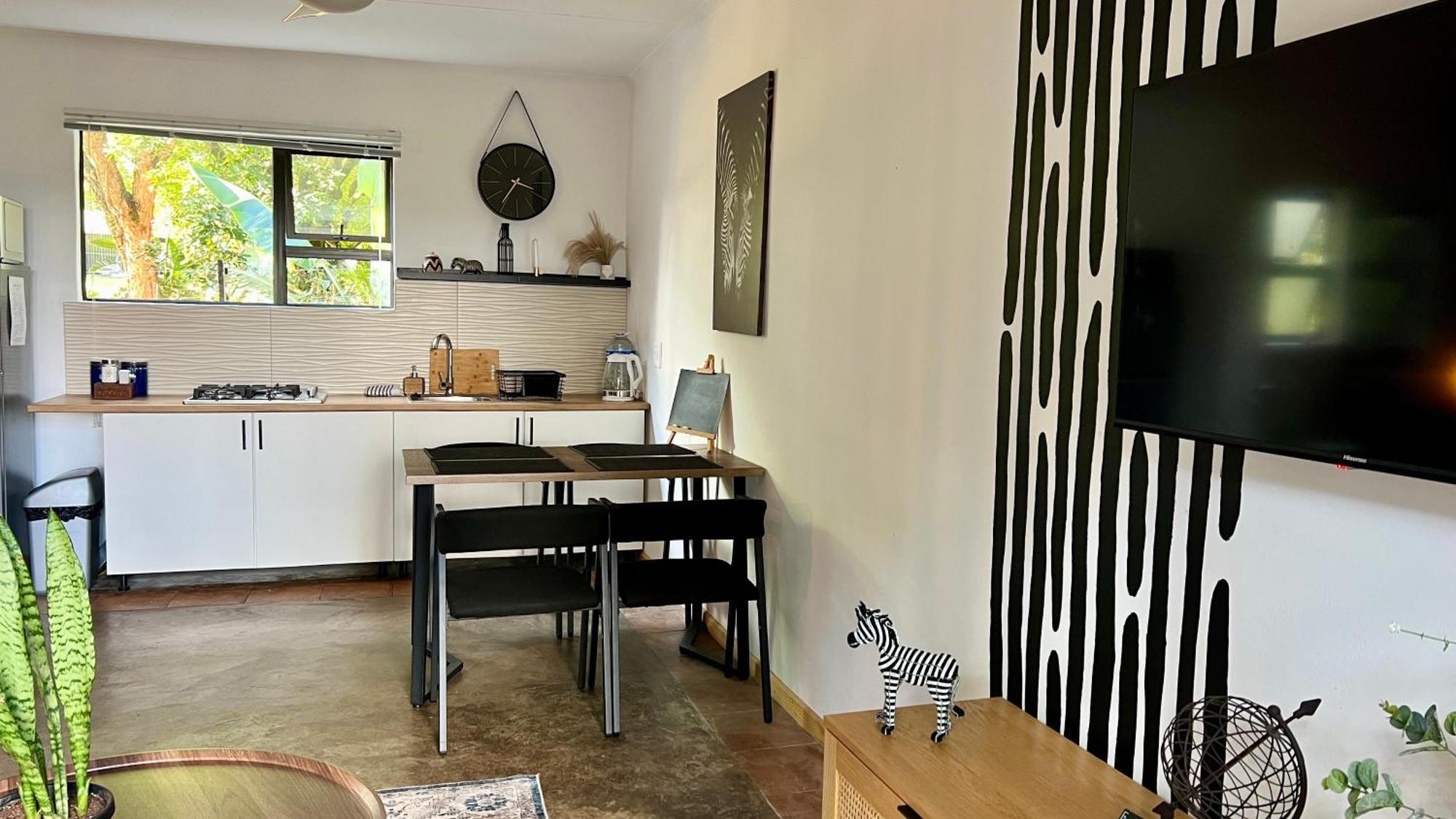 Loerieroep Estate - Mountainview Selfcatering Accommodation Nelspruit ネルスプロイト エクステリア 写真